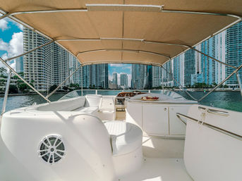 Celebrate Your Bachelorette in Style on a 50 Ft Maxum Yacht image 8