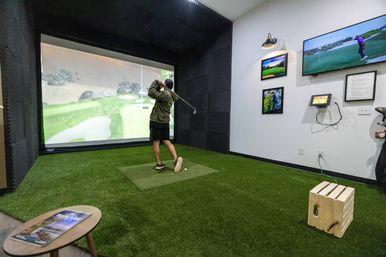 The Pocono Barndominium: Luxury Meets the Mountains with Hot Tub, Fire Pit & Golf Simulator image 5