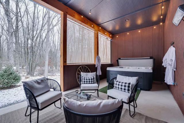 The Pocono Barndominium: Luxury Meets the Mountains with Hot Tub, Fire Pit & Golf Simulator image 4