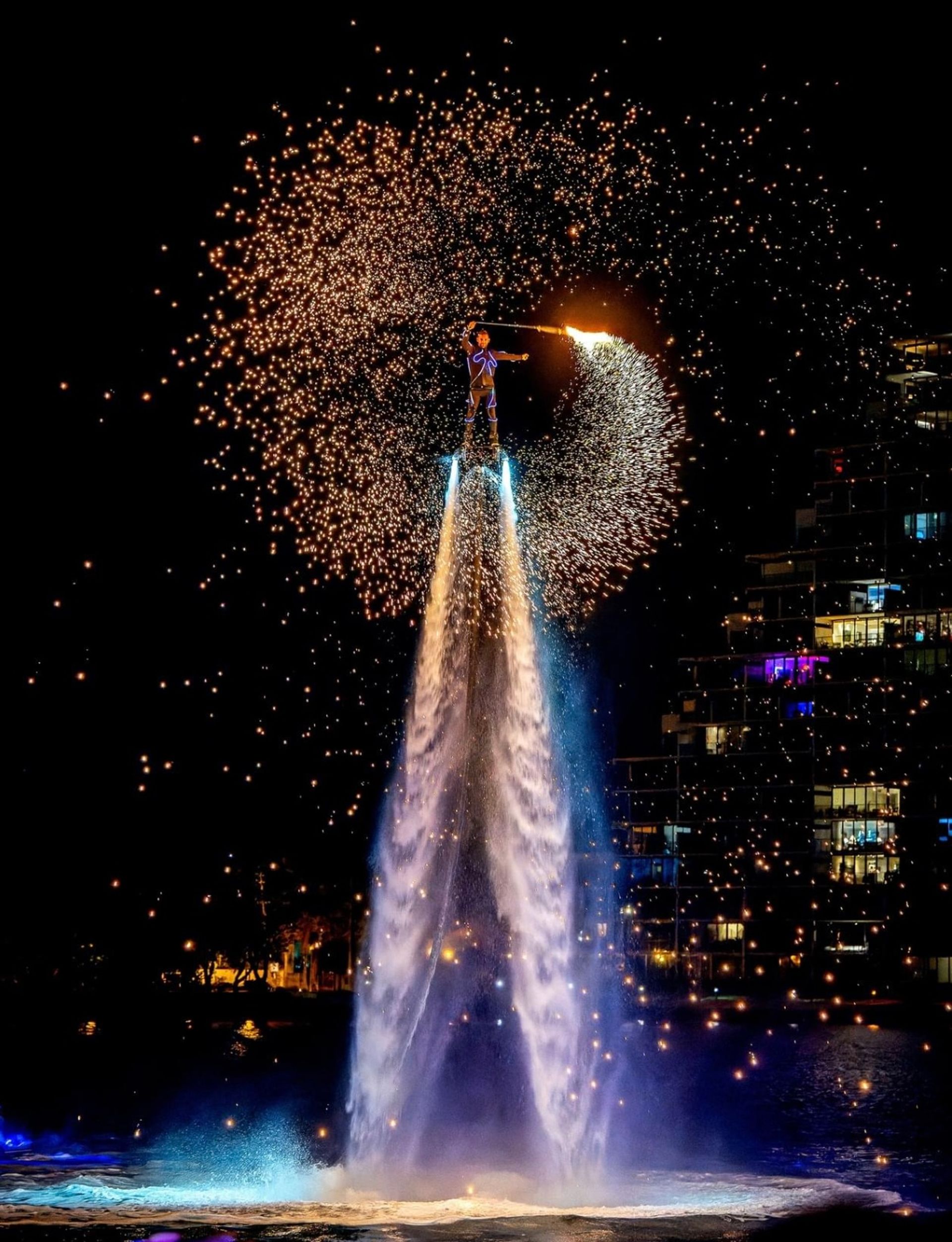 Entertaining Aquashow to Elevate your Event image 1