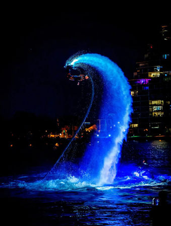 Entertaining Aquashow to Elevate your Event image 5
