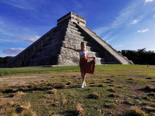 Private Full-Day Guided Chichen Itza Tour with Cenote Swim, Valladolid Visit + Lunch image 1