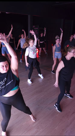 Bach Booty Combo: Private Fitness & Hip Hop Experience image 4