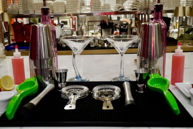 Sip & Sear: A Mobile Cocktail & Culinary Experience Like No Other image 3