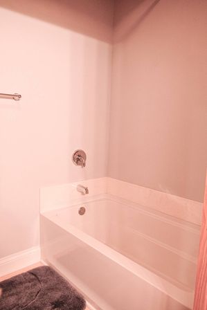 Historic Downtown Loft: Walkable to Nightlife image 21