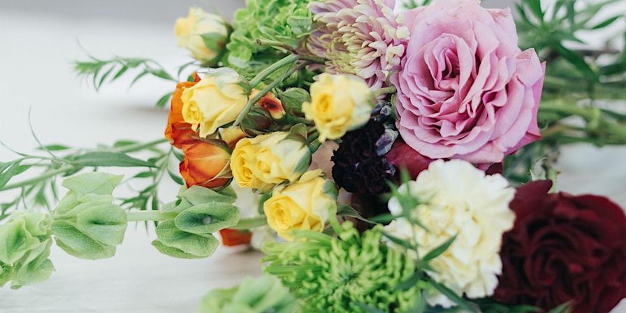 Atlanta Flower Arranging Workshop: Make Your Own Bouquet with Expert Guidance image 7