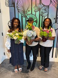 Atlanta Flower Arranging Workshop: Make Your Own Bouquet with Expert Guidance image 10