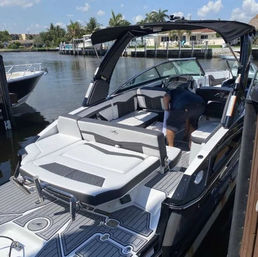 27' Monterey Sport Boat: Private Charter for up to 12 People image 4