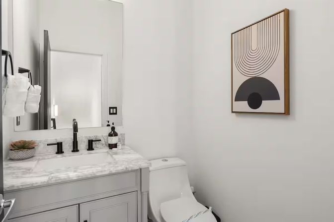 The Desert Standard: Mid-Century Luxe Just Steps from Old Town image 20