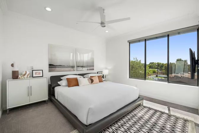 The Desert Standard: Mid-Century Luxe Just Steps from Old Town image 21
