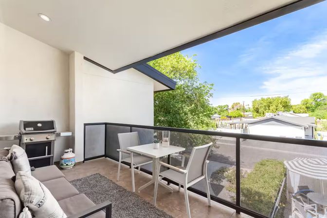 The Desert Standard: Mid-Century Luxe Just Steps from Old Town image 51