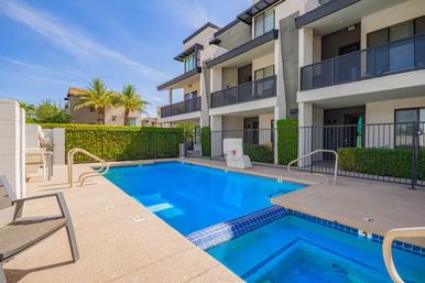 The Desert Standard: Mid-Century Luxe Just Steps from Old Town image 1