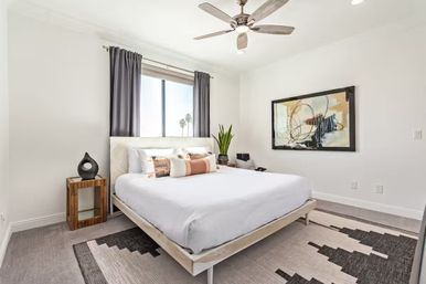 The Desert Standard: Mid-Century Luxe Just Steps from Old Town image 39