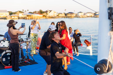 Pints and Pods Experience: Brewery Bus Tour + Sunset Dolphin Cruise with Live Music image 8