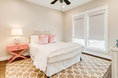 Lady Galvez Luxury Galveston Beach Retreat: EV Charger, Soaking Tub & Walk to Pleasure Pier image 36