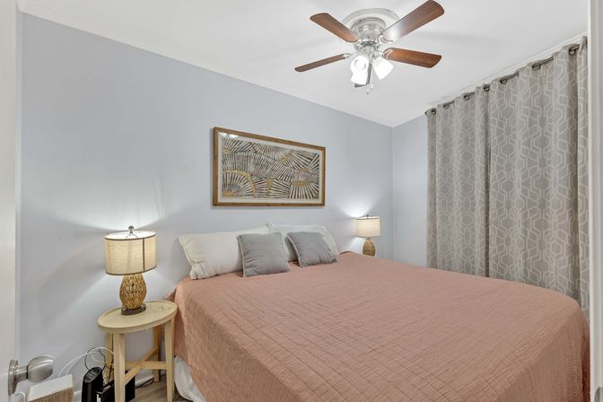 Seaside Sanctuary: 1BR Villa Steps from Beach image 12