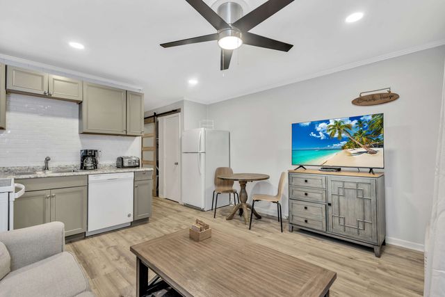 Seaside Sanctuary: 1BR Villa Steps from Beach image 4