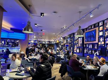 Dinner & 2-Hour Call Brand Open Bar at Café Hollywood at Planet Hollywood Resort and Casino image 8