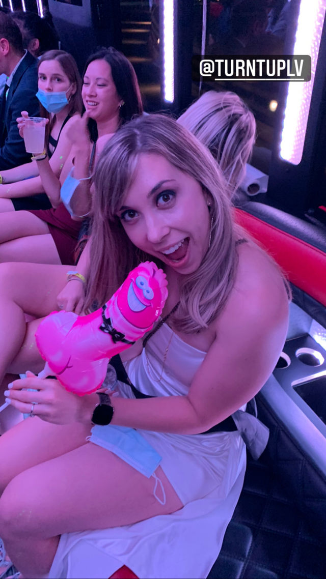 Private Nightclub Tour:  Luxe Party Bus with VIP Host, Custom Stops, & Free Drinks image 4