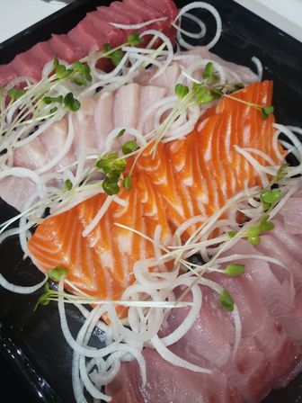 Themed Private Dinner: Hawaiian Asian Fusion image 3