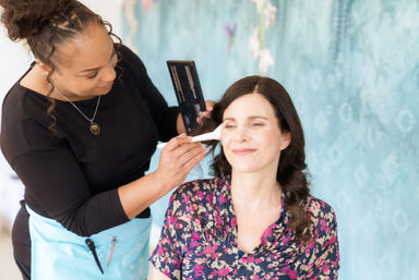 Group Glam with Hair, Makeup & Spray Tans: Get Ready Like Our Celebrity Clients! image 8