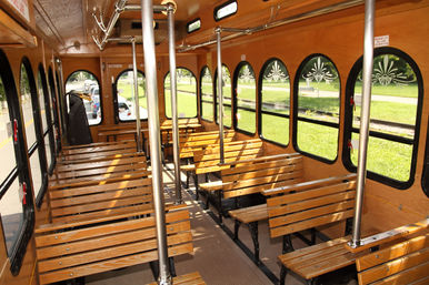 Brew Hop Trolley Tour: Nashville Beer Tour on Vintage Trolley with Custom Pickup & Dropoff image 12