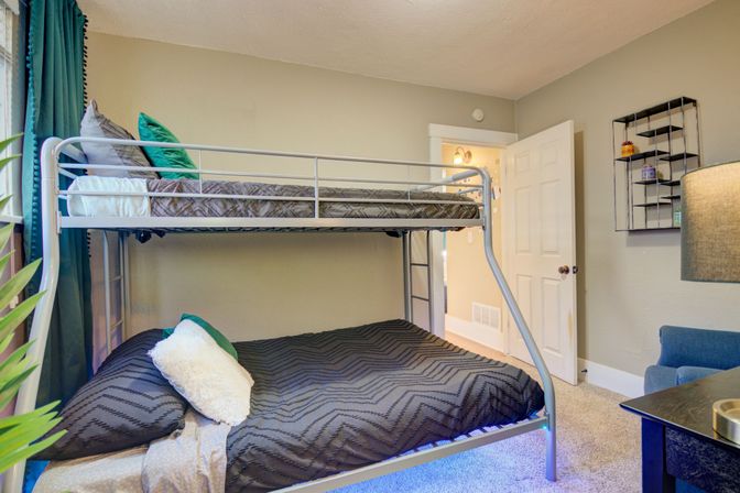 Vine Street Retreat in Downtown Denver image 8