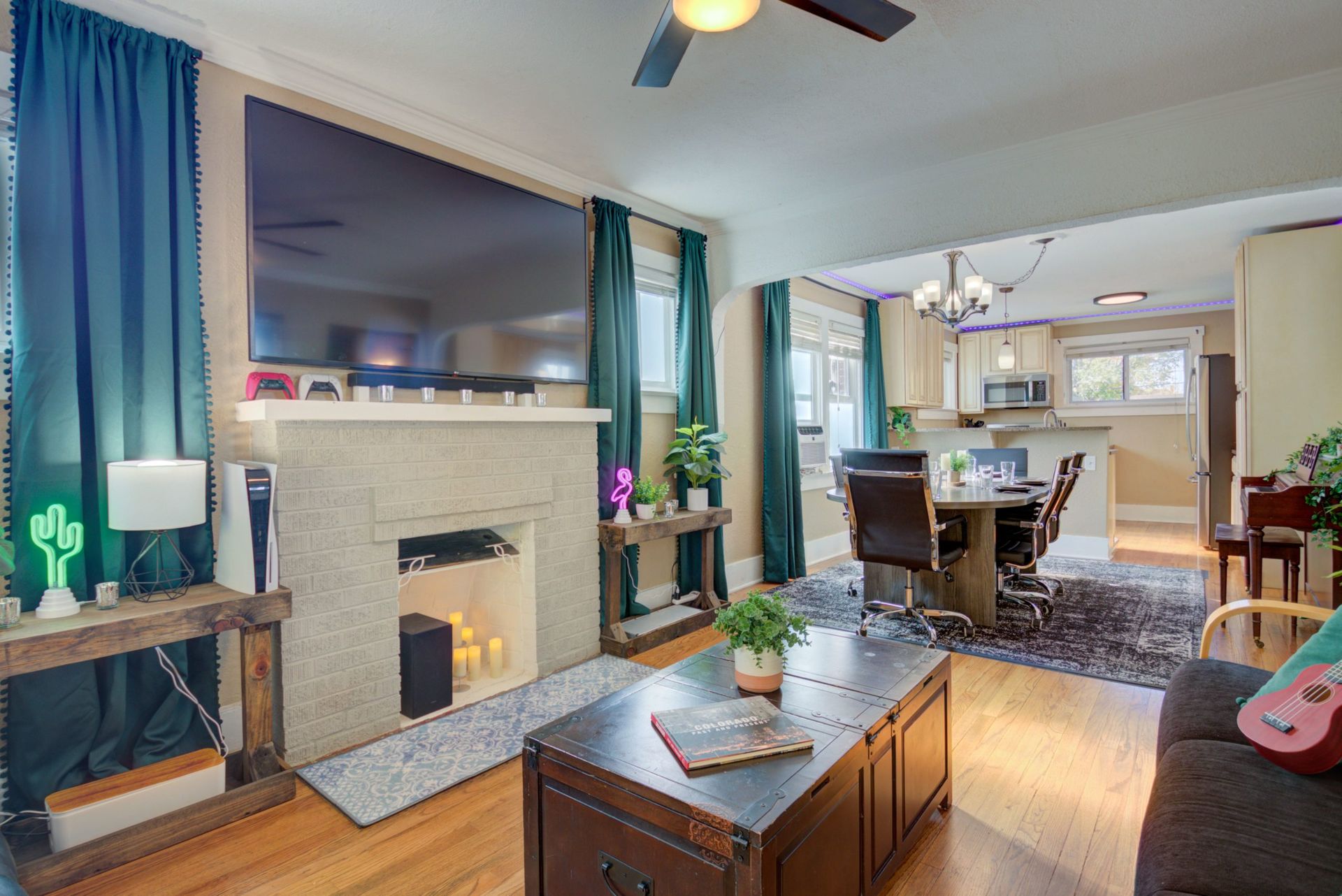Vine Street Retreat in Downtown Denver image 2
