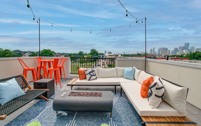 HTX Modern Retreat: Roof Terrace with Cinema + City Views image 26