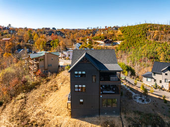 Great Smoky Getaway: Indoor Pool, Fire Pit & Hot Tub with Epic Mountain Views image 52