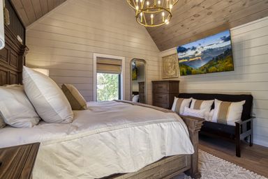 Great Smoky Getaway: Indoor Pool, Fire Pit & Hot Tub with Epic Mountain Views image 37