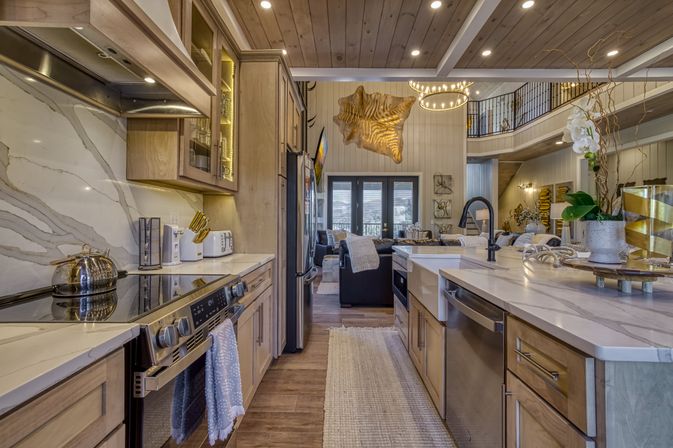 Great Smoky Getaway: Indoor Pool, Fire Pit & Hot Tub with Epic Mountain Views image 17