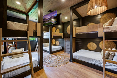 Great Smoky Getaway: Indoor Pool, Fire Pit & Hot Tub with Epic Mountain Views image 35