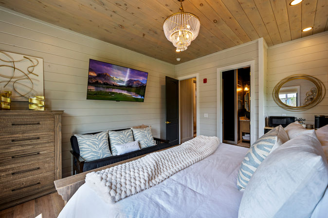 Great Smoky Getaway: Indoor Pool, Fire Pit & Hot Tub with Epic Mountain Views image 23