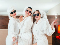 Thumbnail image for Luxurious Group Massages, Facials & Blowouts for Parties: Let the Pros Come to You