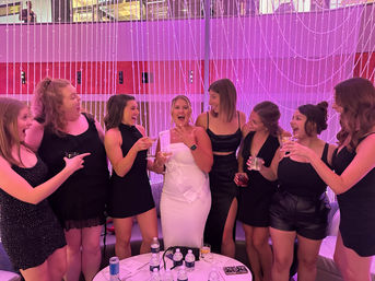 Cosmopolitan's Iconic Chandelier Bar with Open Bar & Reserved Seating image 27