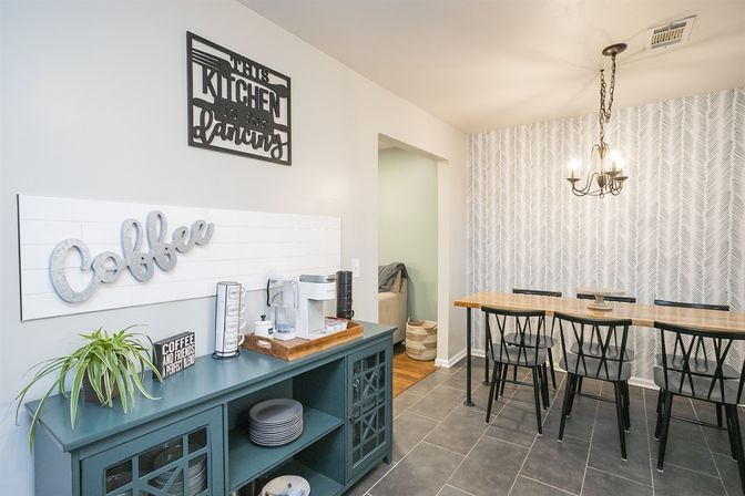 Nashville Glam on Larchwood: Grill, Fire Pit, Bar Area & Hot Tub image 8