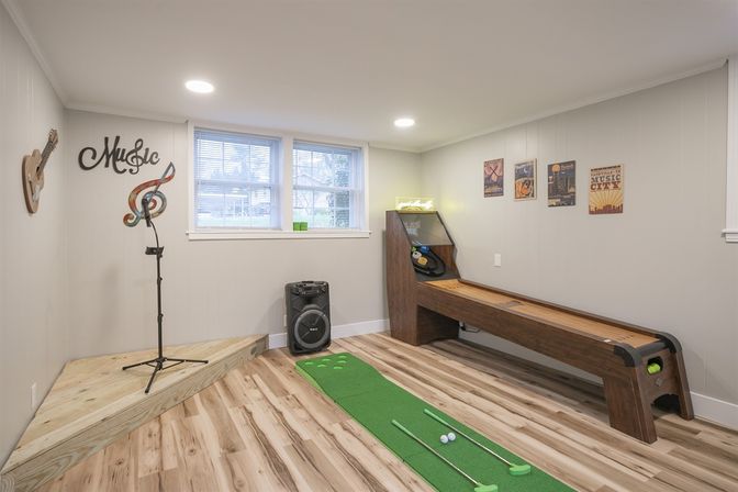 Nashville Glam on Larchwood: Grill, Fire Pit, Bar Area & Hot Tub image 17
