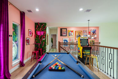 The Garden of Eden HTX: Insta-Worthy Home with Game Room, Hot Tub, Private Chef, Massage & Mixology Class image 19