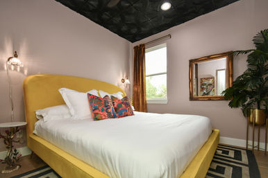 The Garden of Eden HTX: Insta-Worthy Home with Game Room, Hot Tub, Private Chef, Massage & Mixology Class image 42