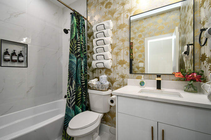 The Garden of Eden HTX: Insta-Worthy Home with Game Room, Hot Tub, Private Chef, Massage & Mixology Class image 40