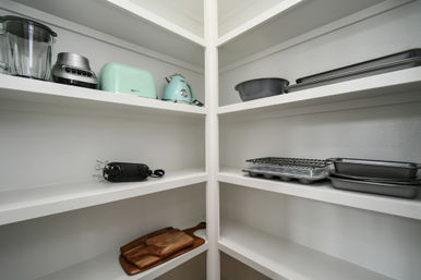 The Garden of Eden HTX: Insta-Worthy Home with Game Room, Hot Tub, Private Chef, Massage & Mixology Class image 62