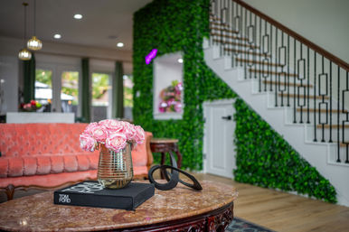 The Garden of Eden HTX: Insta-Worthy Home with Game Room, Hot Tub, Private Chef, Massage & Mixology Class image 36