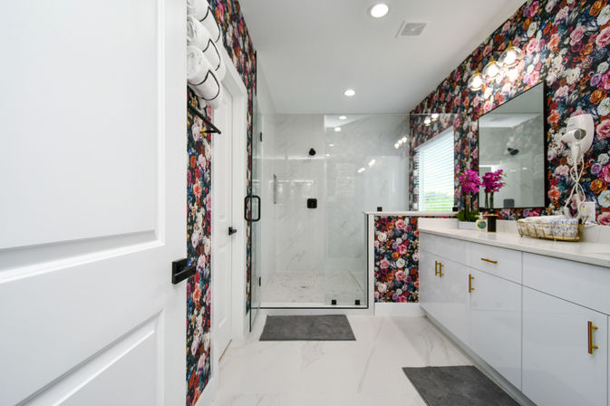The Garden of Eden HTX: Insta-Worthy Home with Game Room, Hot Tub, Private Chef, Massage & Mixology Class image 46
