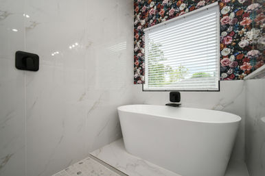 The Garden of Eden HTX: Insta-Worthy Home with Game Room, Hot Tub, Private Chef, Massage & Mixology Class image 49