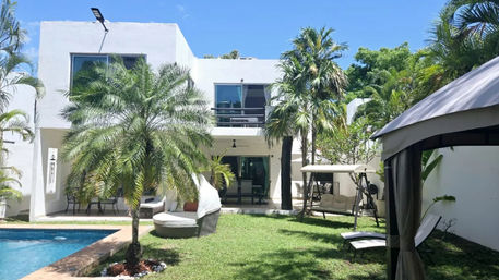 5-BR Luxury Villa with Chauffeur, Chef, Maid & Masseuse Service Included by Yolo Elite VIP Cancun image 3
