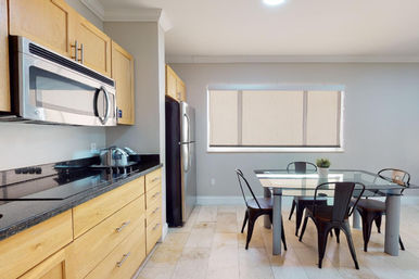 Nuvo Suites Hotel: Apartment-Style Suites with Rooftop Pool image 19