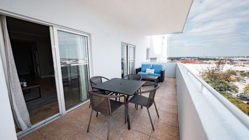 Nuvo Suites Hotel: Apartment-Style Suites with Rooftop Pool image 25