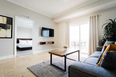 Nuvo Suites Hotel: Apartment-Style Suites with Rooftop Pool image 23