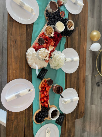 Gigglesticks Waffle Dessert Delivery: Mobile Insta-worthy Brunch Full of Delicious Laughs image 8
